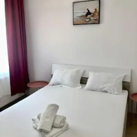 Joy City Unirii 43 2 * Timisoara